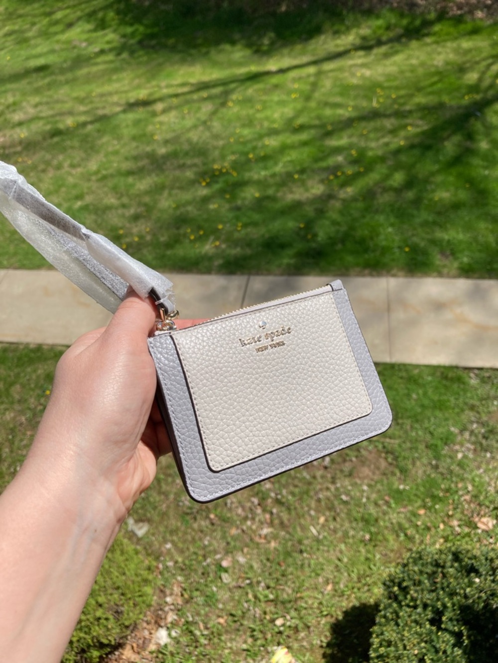 Kate Spade Pebbled Leather Lena Colorblock Small Card Holder Wristlet Grey White - Picture 6 of 16
